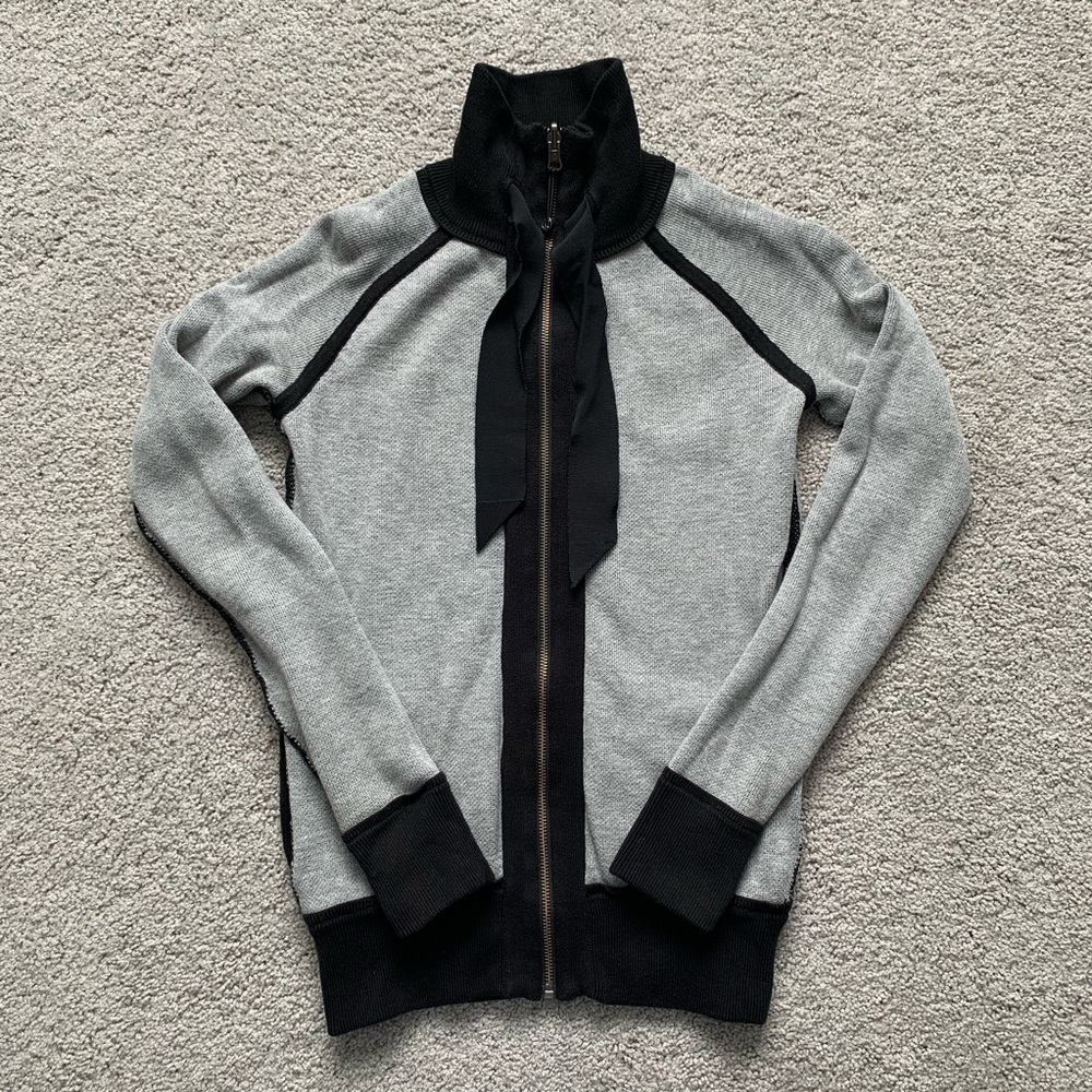 Reversible lululemon zip up sweater